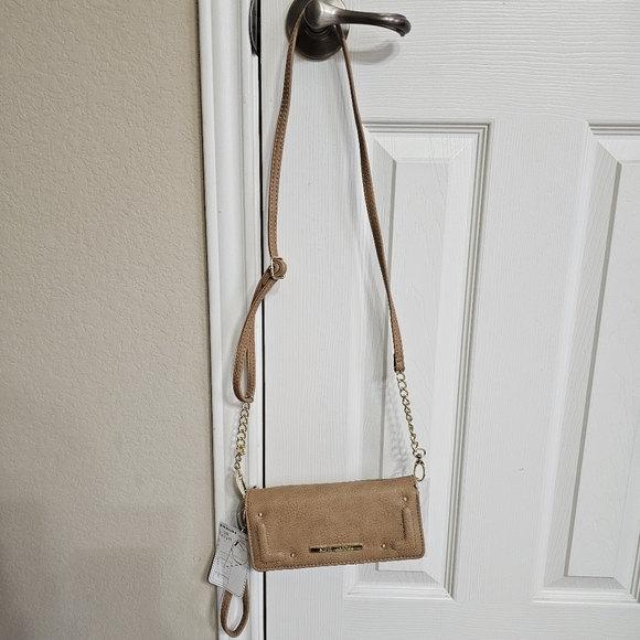 Steve Madden Wristlet Crossbody - Picture 8 of 10